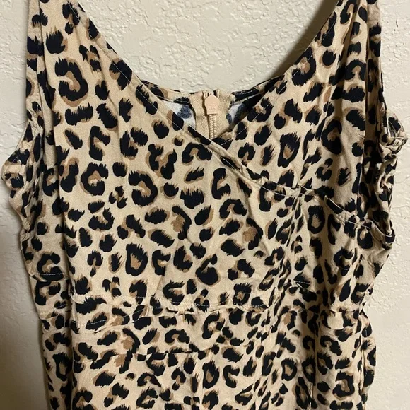 H&M Dress - Picture 2 of 4